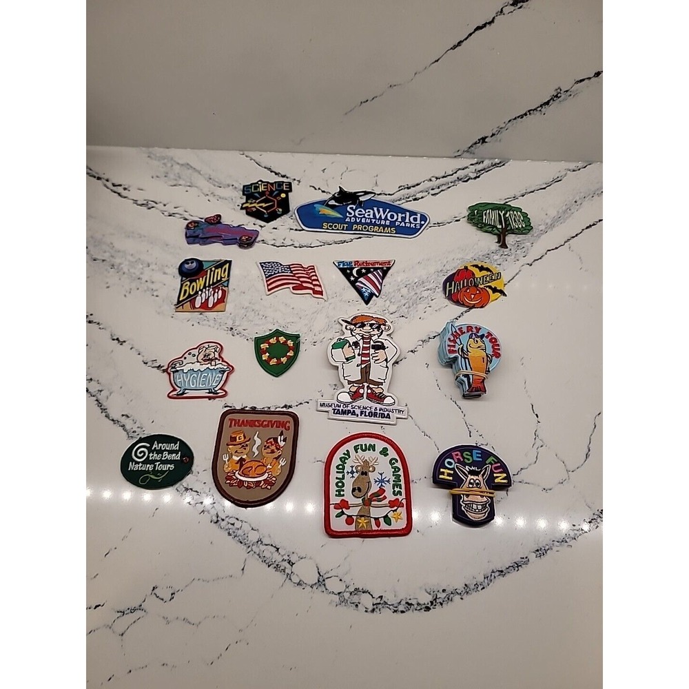 Lot Of 27 Boyscout Girlscout Patches 16 Different, SeaWorld, Halloween, US‎ Flag